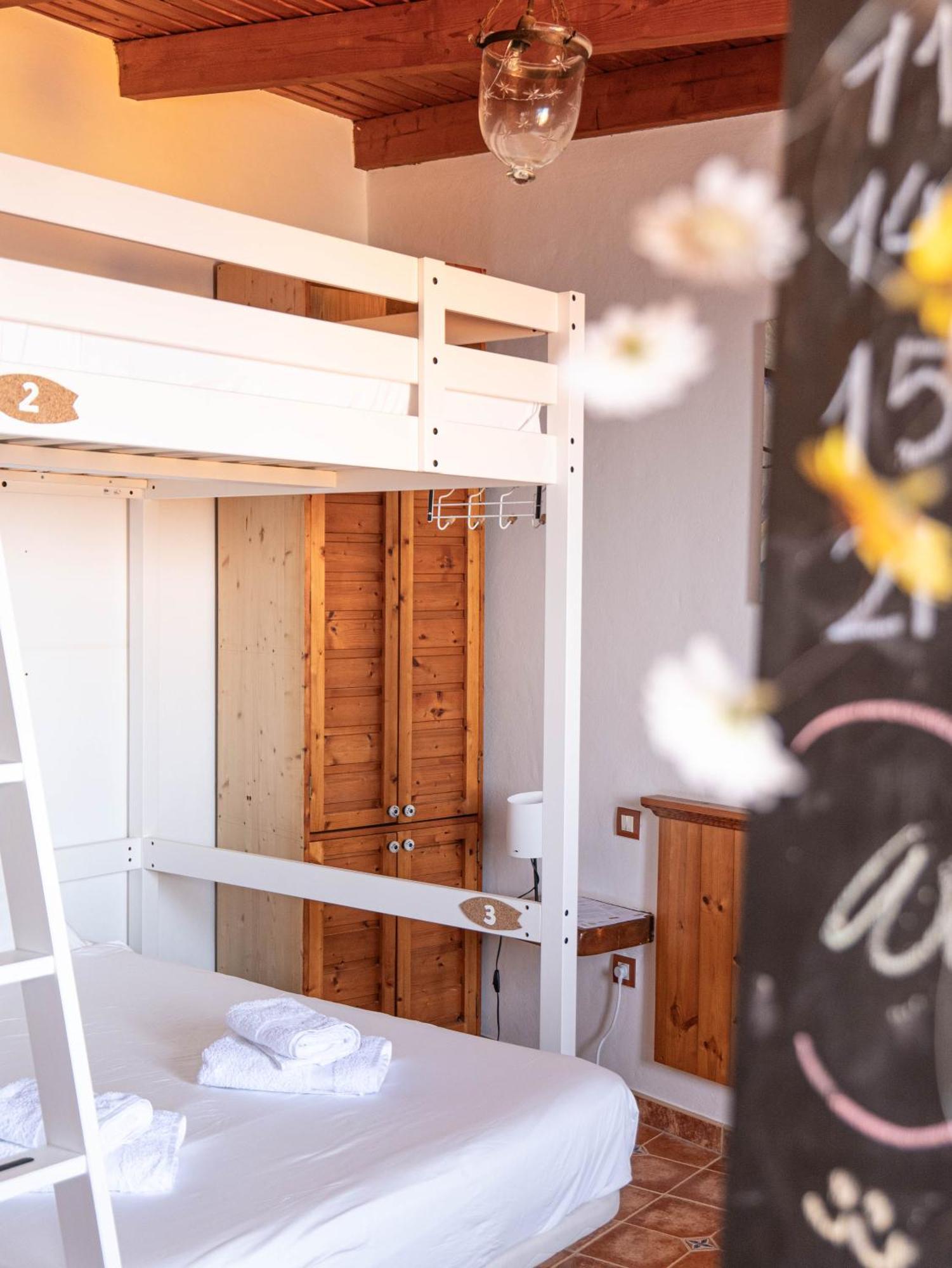 Casanaga Hotel Almaciga ภายนอก รูปภาพ