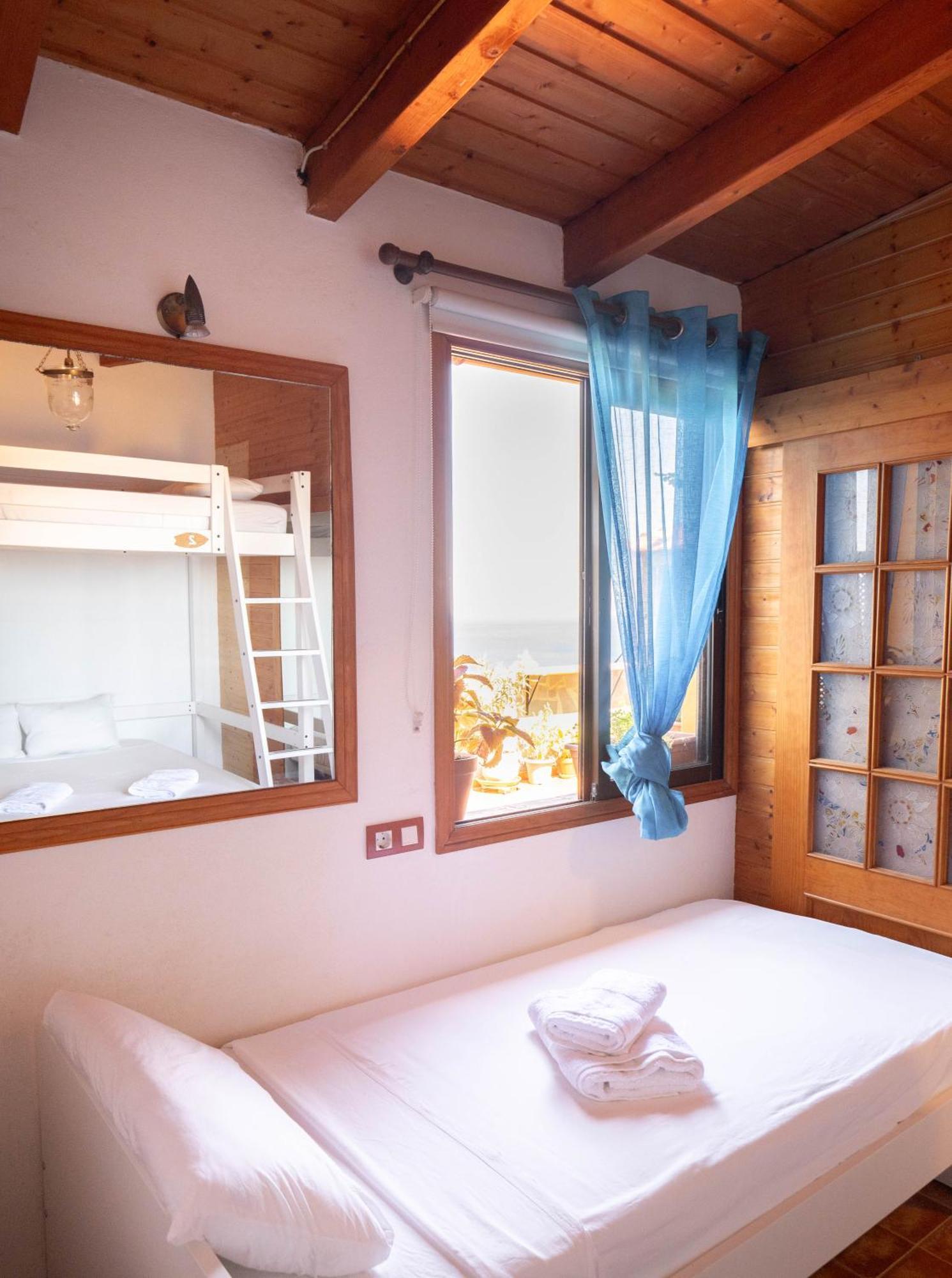 Casanaga Hotel Almaciga ภายนอก รูปภาพ